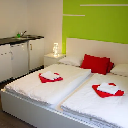 Budget Apartment-3